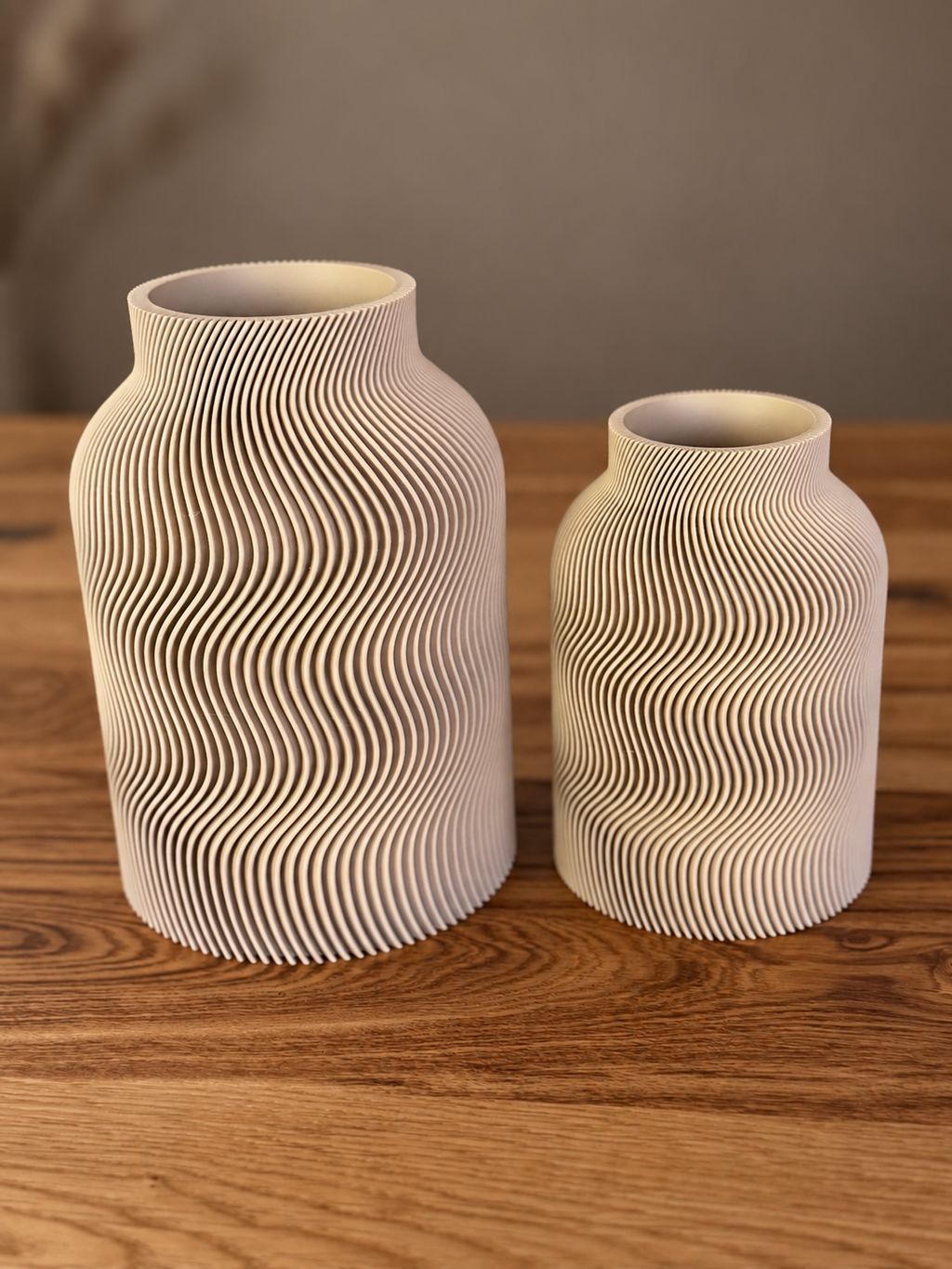 Japandi Vase "Wavy"