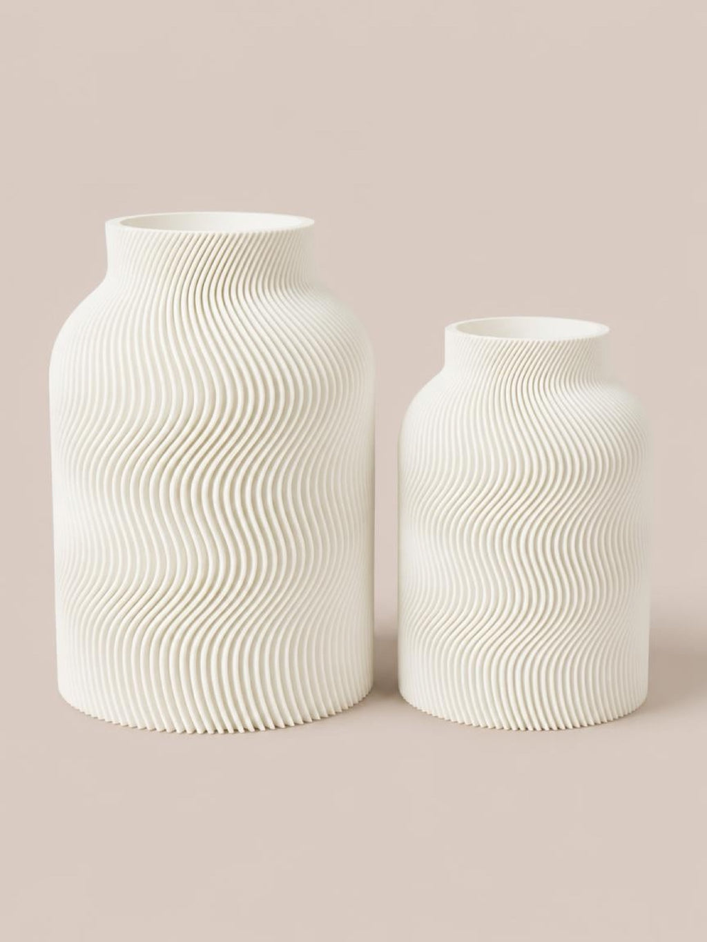Japandi Vase "Wavy"